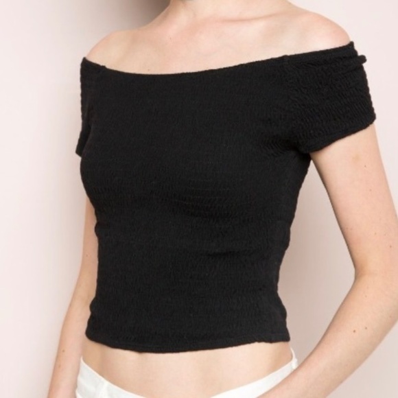 Brandy Melville Black Off The Shoulder Top - Picture 4 of 4